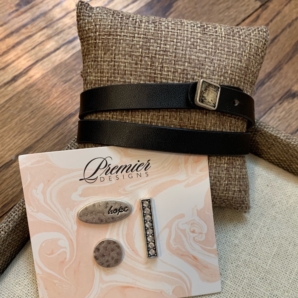 Premier Designs Connected Leather Bracelet